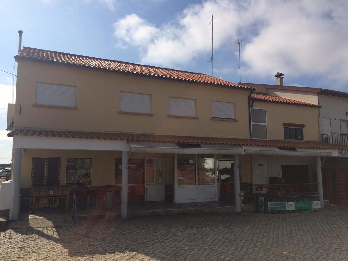 Residencial Ponto Certo Hotel Vilar Torpim Exterior photo